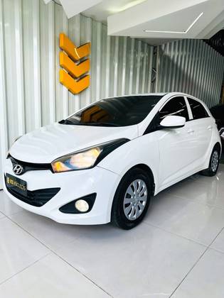 HYUNDAI HB20 1.0 COMFORT PLUS 12V FLEX 4P MANUAL HYUNDAI HB20 1.0 COMFORT PLUS 12V FLEX 4P MANUAL